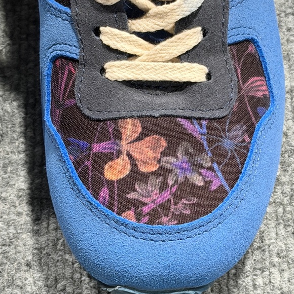 Inkkas Mariposa Jogger - Size 9 - Picture 6 of 10